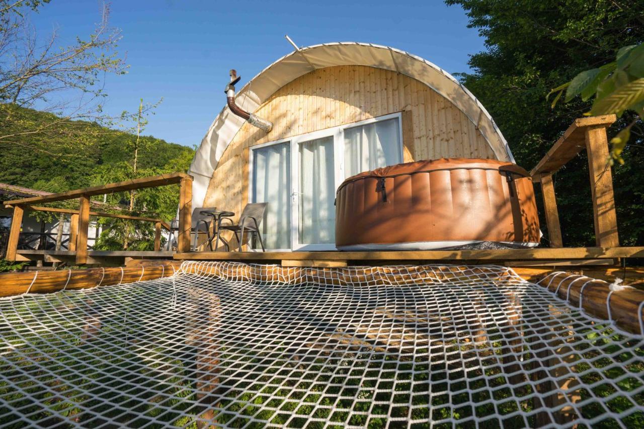 Sunrise Glamping Retreat Hotell Galesu Exteriör bild
