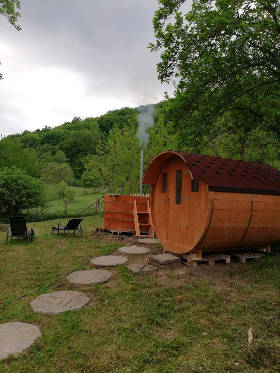 Sunrise Glamping Retreat Hotell Galesu Exteriör bild